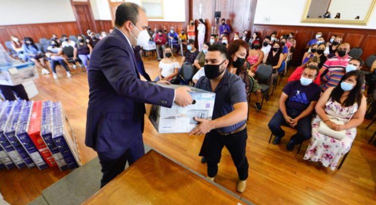 En Chihuahua entregan obsequios a Matrimonios Colectivos 2022