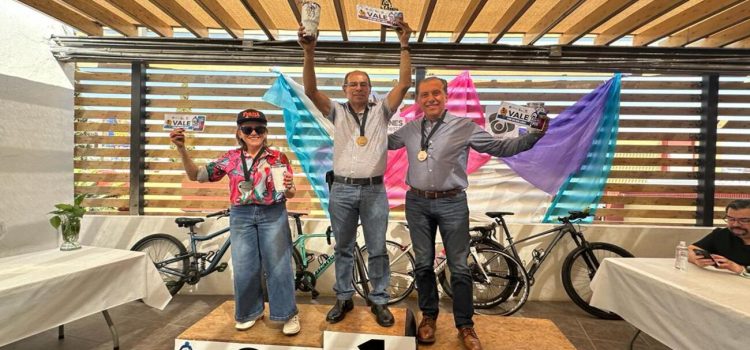 Pensiones Civiles premia a los ganadores del “Reto Ciclista”