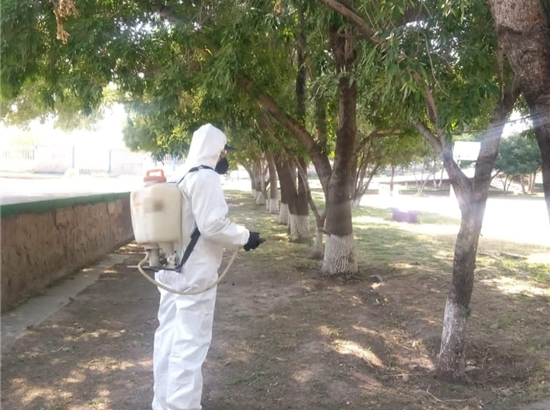 Fumigan más de 80 parques en la capital