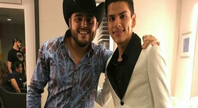 Gerardo Ortiz y Virlán García fueron multados por cantar narcocorridos en Chihuahua