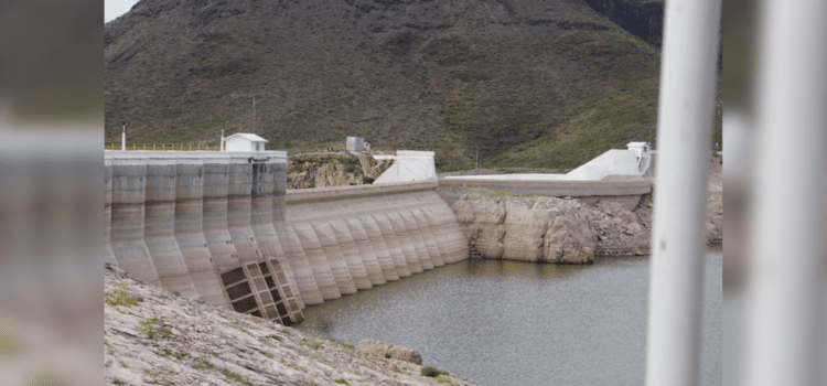 Tras recuperar volumen, presa Francisco I. Madero pierde 10 centímetros de agua en 24 horas