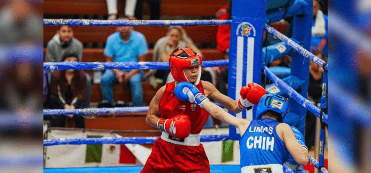 ¡Un orgullo! Es el boxeador chihuahuense Salvador Limas tricampeón nacional