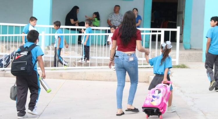 ¿Habrá puente en las escuelas por el 1 de octubre? Esto dice la SEyD