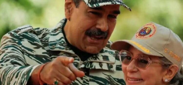 Nicolás Maduro renueva altos mandos militares