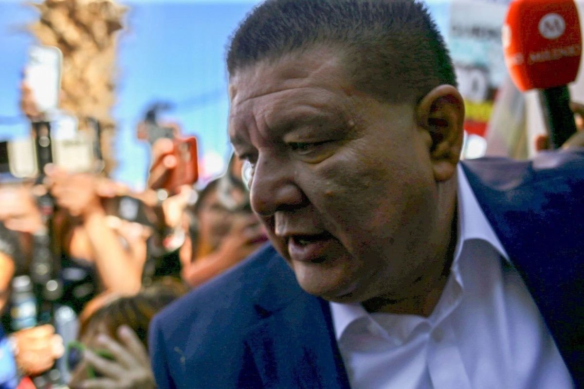 Reaparece César Jáuregui, ex fiscal de Chihuahua ligado a caso CIA; se destapa para edil de la capital